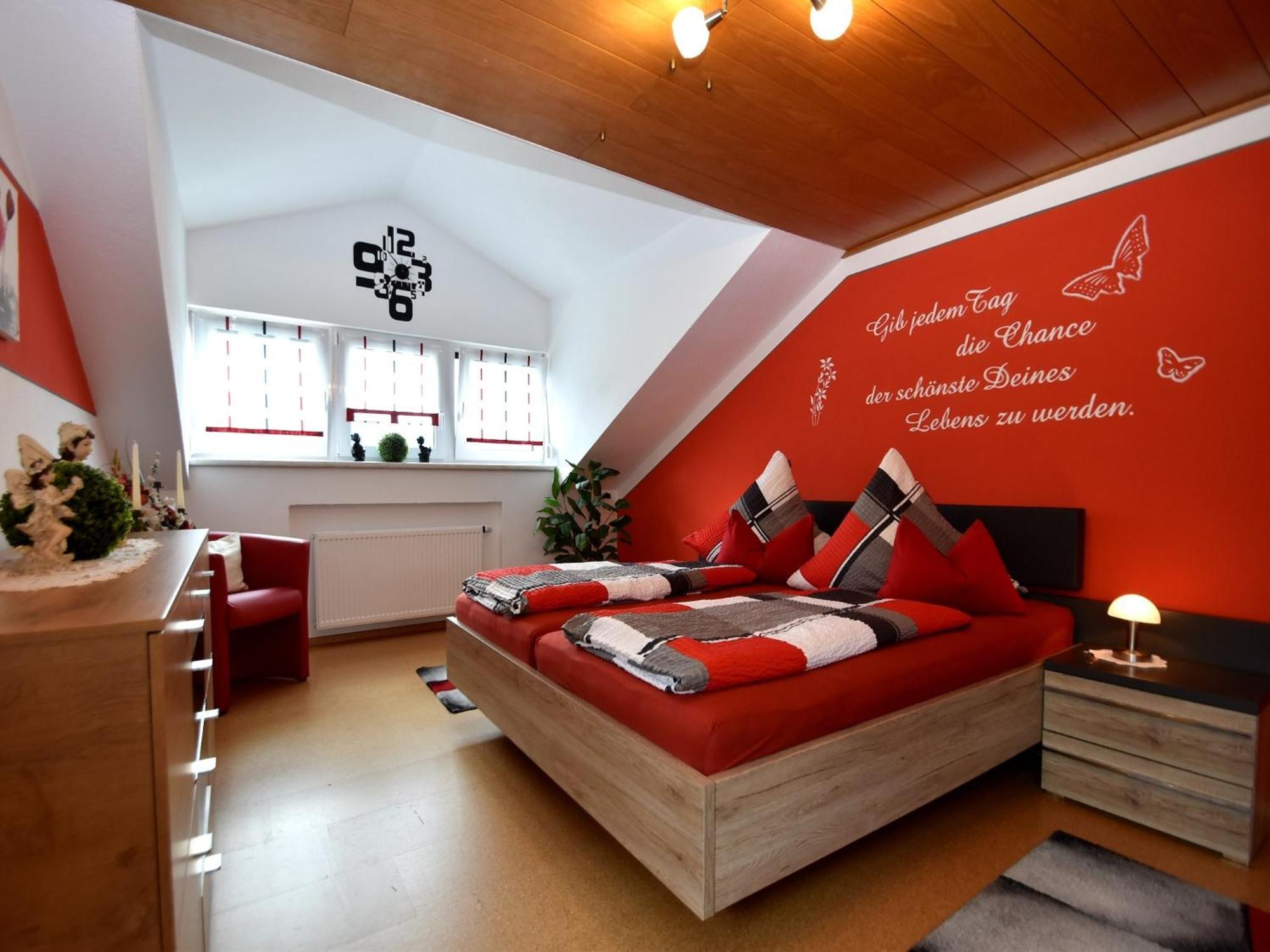 Scenic Apartment With Balcony Garden Deckchairs Barbecue Gleissenberg Экстерьер фото