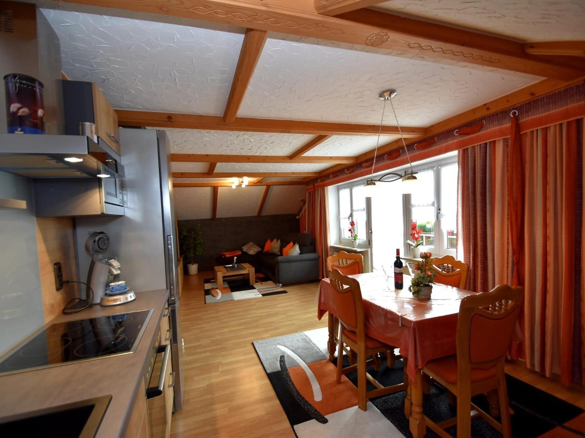 Scenic Apartment With Balcony Garden Deckchairs Barbecue Gleissenberg Экстерьер фото